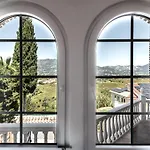 Luxury Overlooking Fuengirola - Ref 86 Villa Santa Fe de los Boliches