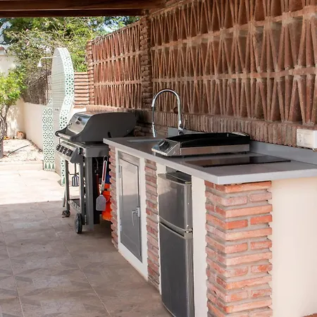 Luxury Overlooking Fuengirola - Ref 86 Villa Santa Fe de los Boliches