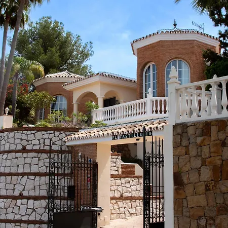 Villa Luxury Overlooking Fuengirola - Ref 86 *