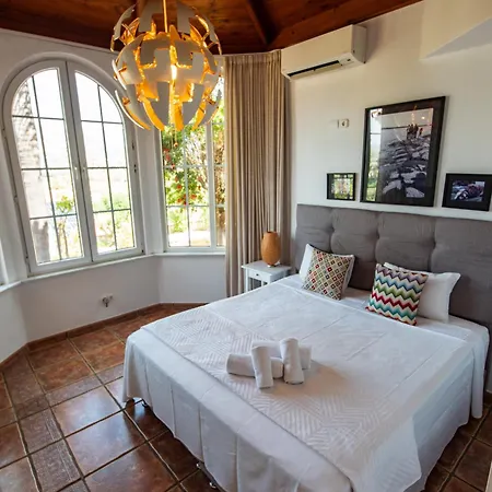 Luxury Overlooking Fuengirola - Ref 86 Villa Santa Fe de los Boliches