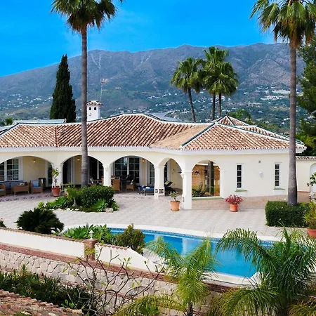 Villa Luxury Overlooking Fuengirola - Ref 86